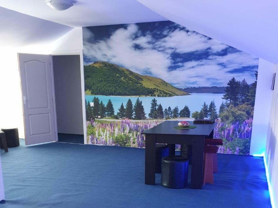 Vila Restaurant Angellys Tuzla Luaran gambar